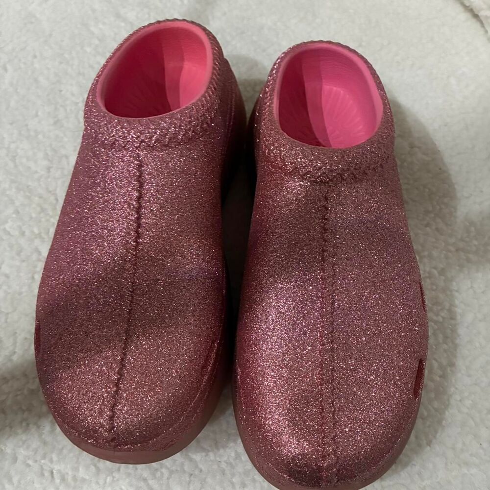 Ugg Women's Pink Slides